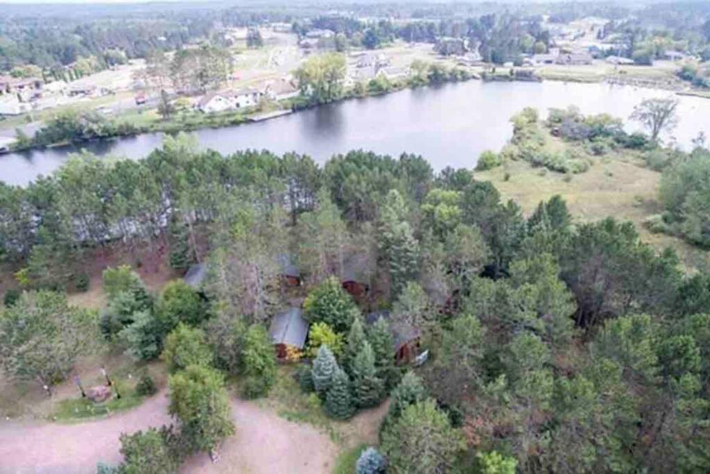 Honeybear Hideaway Cabin Hayward Bagian luar foto