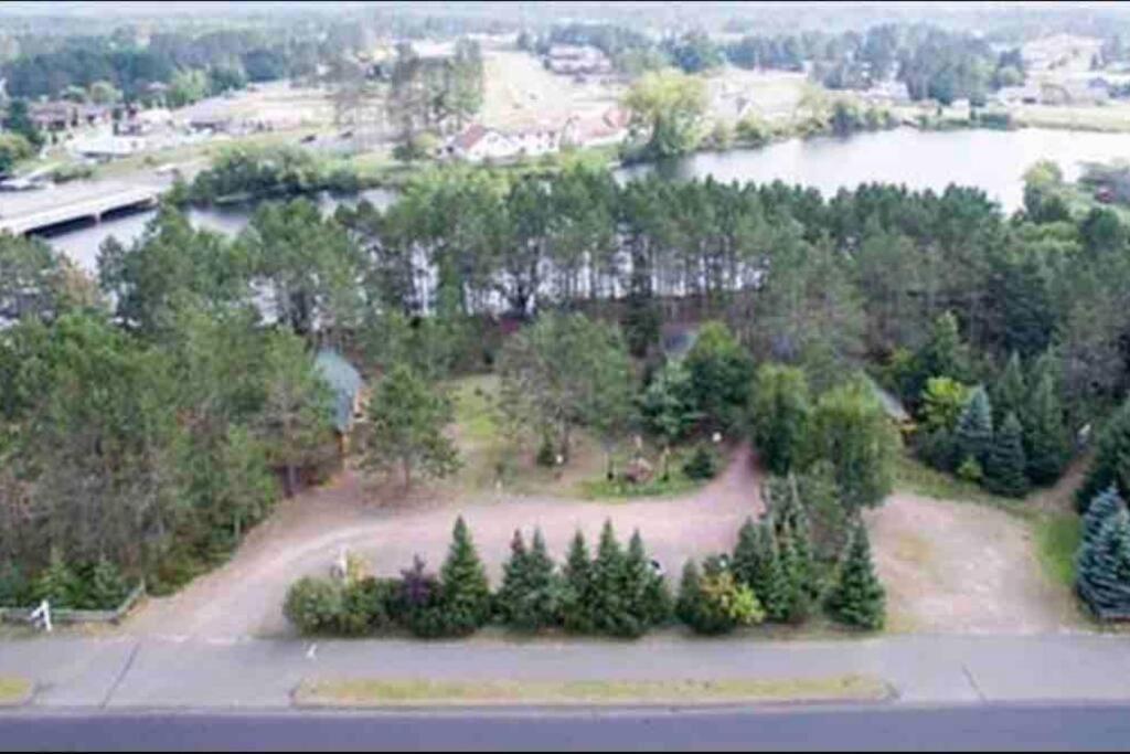 Honeybear Hideaway Cabin Hayward Bagian luar foto